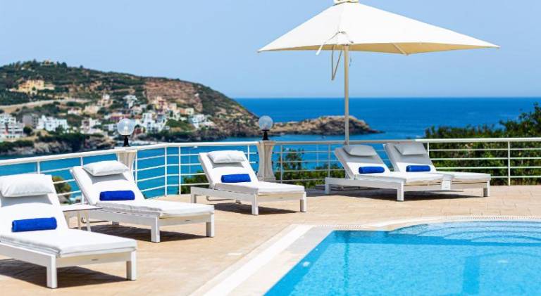 Βίλα Paralia Mpali