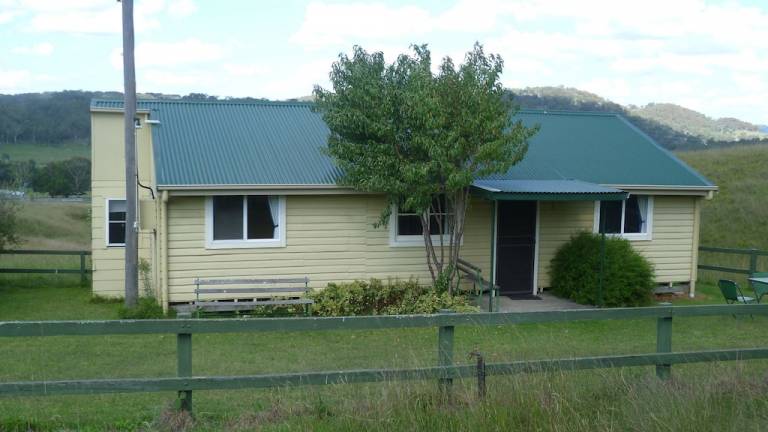 Cottage Bendemeer