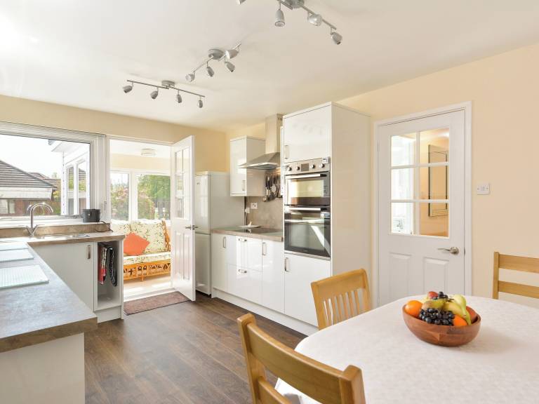 Cottage  Comrie