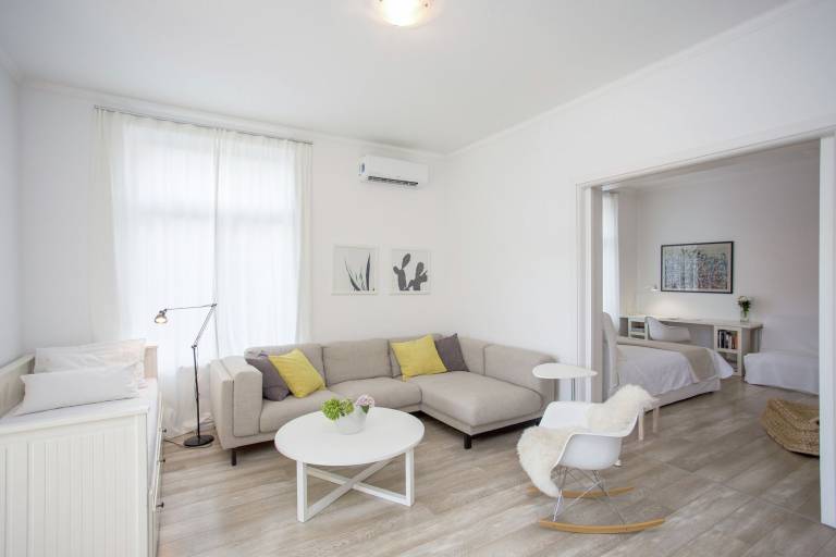 Children-friendly pleasant villa with pool, barbeque & patio | Pet-friendly — photo 3
