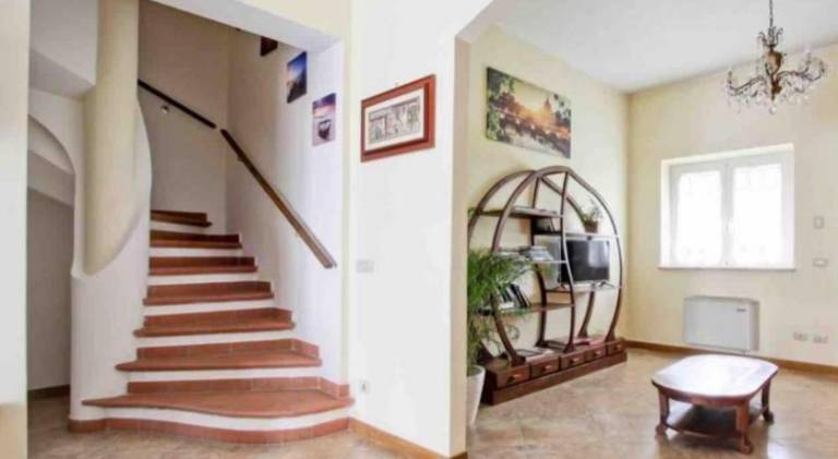 Spacious house with yard | Perfect for remote work | Pets allowed — photo 4