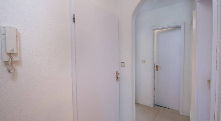 Apartment with 1 room for 4 persons — photo 5