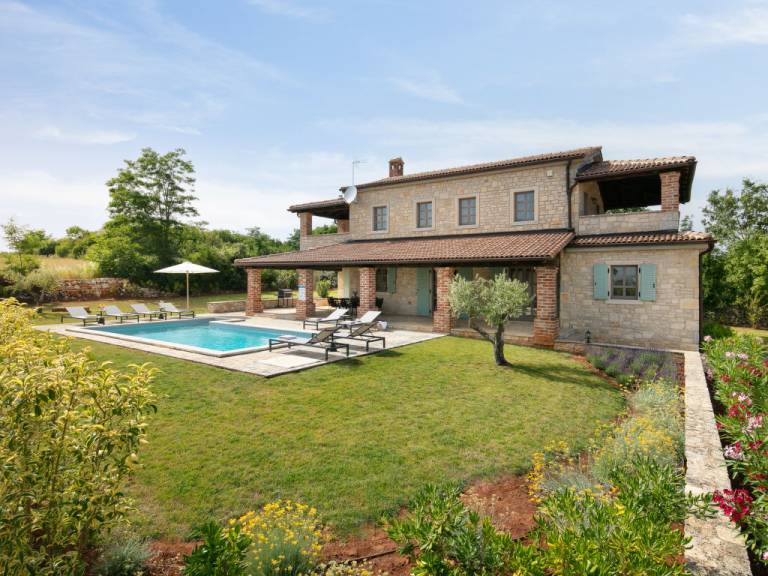Ferienhaus  Marasi