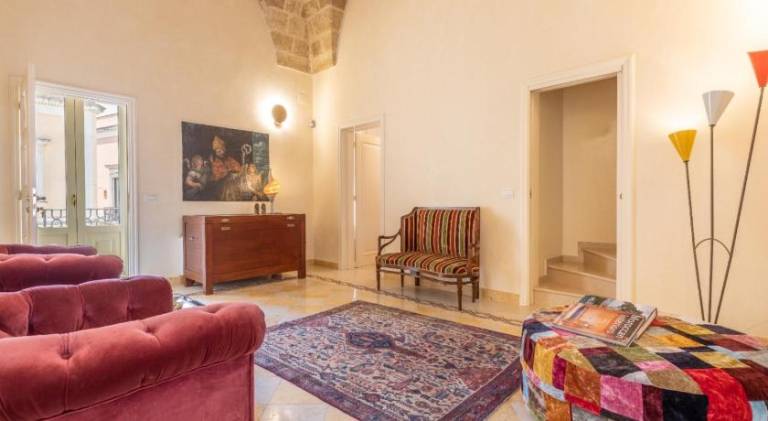 Holiday apartment with jacuzzi & patio in Melissa