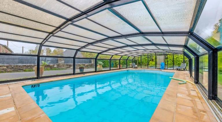 Vacation home with pool | Pet-friendly in Plougonvelin
