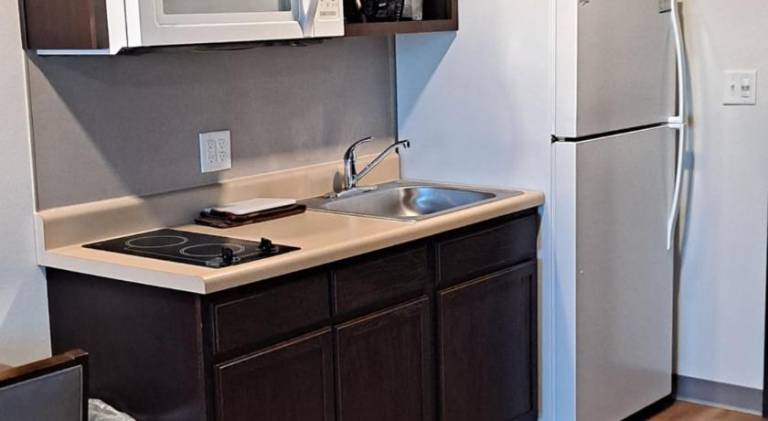 WoodSpring Suites Fargo North Near NDSU — photo 2