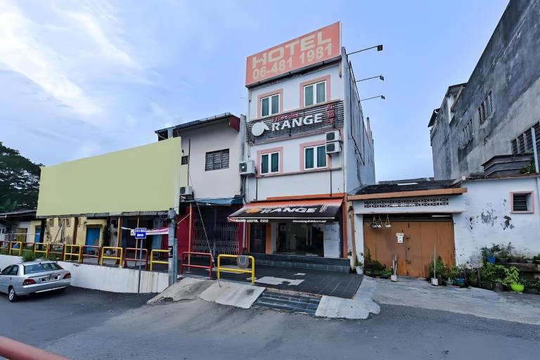 ORANGE HOTEL KUALA PILAH