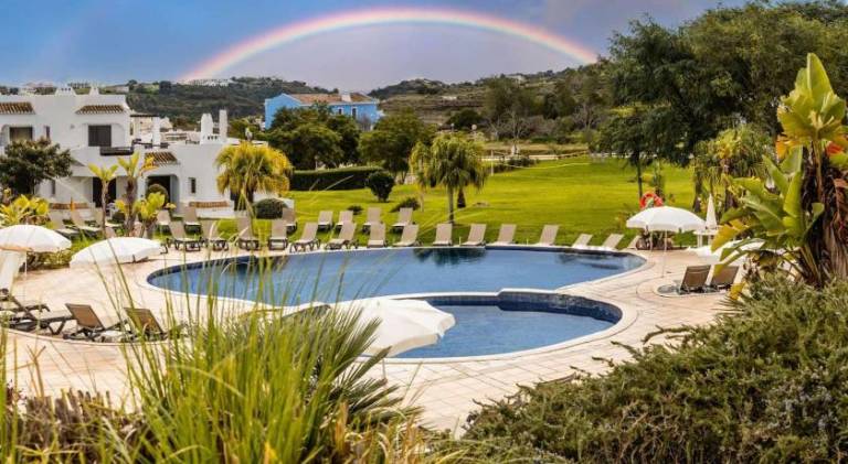 Rental apartment with private pool in Albufeira