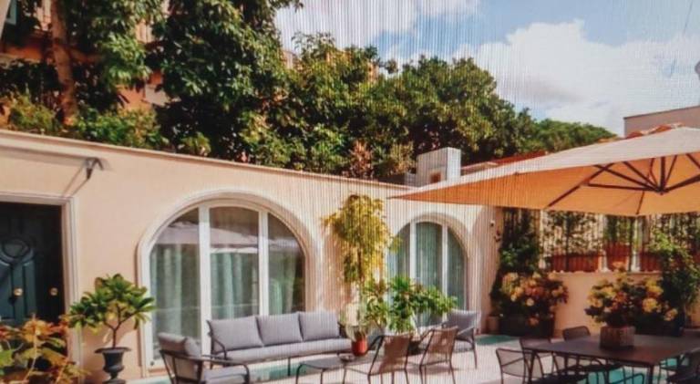 Apartment with terrace, jacuzzi & heated pool | Next to Colosseum — photo 3