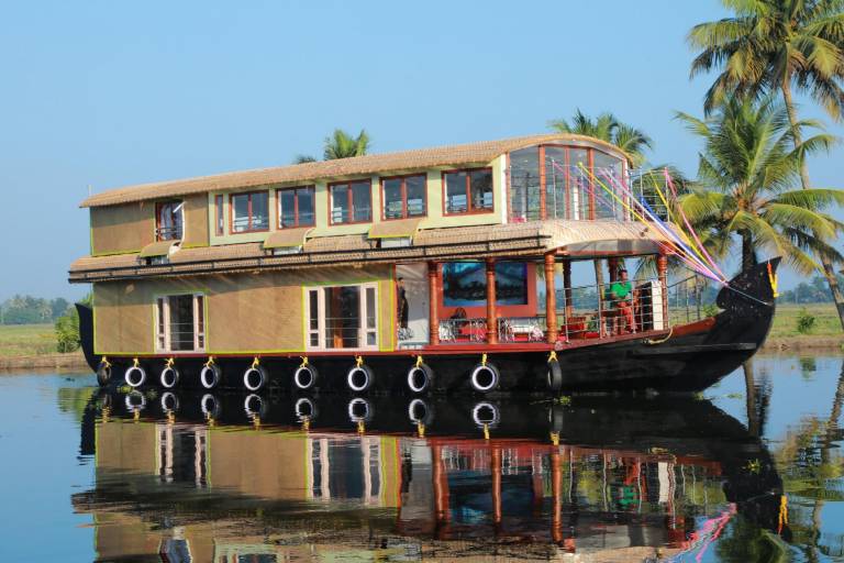 Houseboat Punnamada