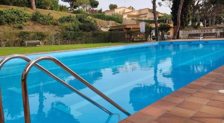 Charming rental apartment with pool | Pets allowed — photo 4