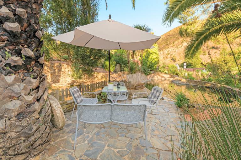 Fully equipped nice house with pool, terrace & yard | Mountain view | Perfect for remote work | Dogs allowed — photo 4