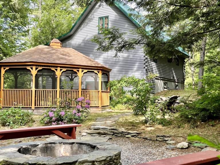 Cabin Bethel