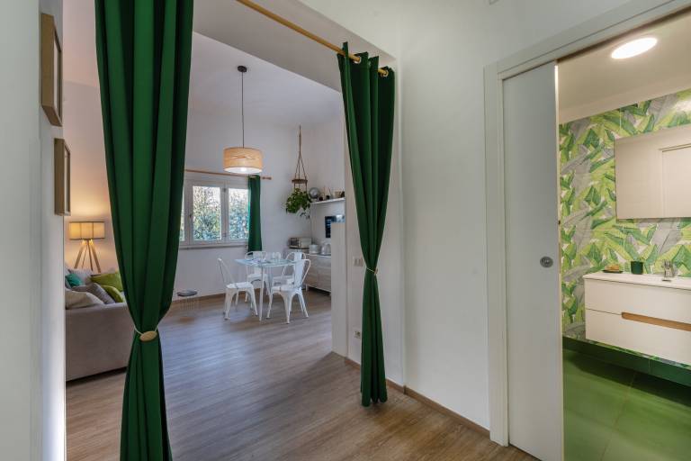 Apartment with yard & BBQ — photo 3