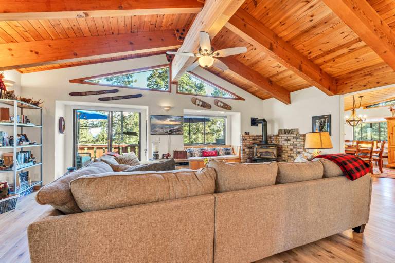 Cabin Carnelian Bay