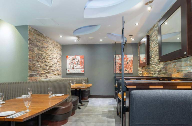 Sandman Signature Surrey-Guildford Suites — photo 4