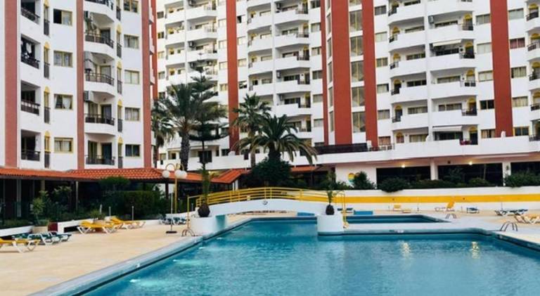 Stylish Apartment by Rocha Beach, Sleeps 5 — photo 4