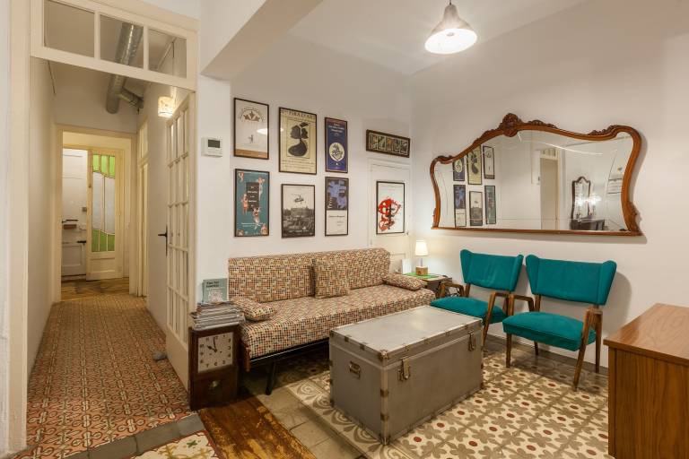 Apartment 'El Patio De Gracia' with Private Terrace, Wi-Fi and Air Conditioning — photo 5