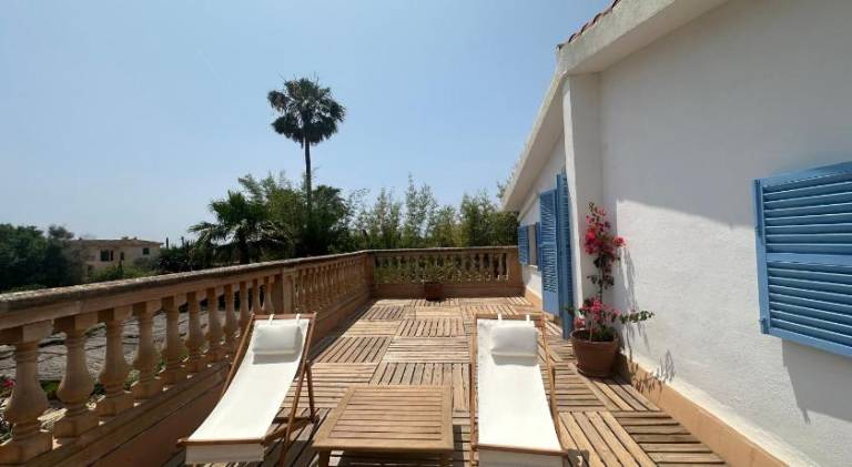 Pleasant vacation home with pool | Pets are welcome — photo 3