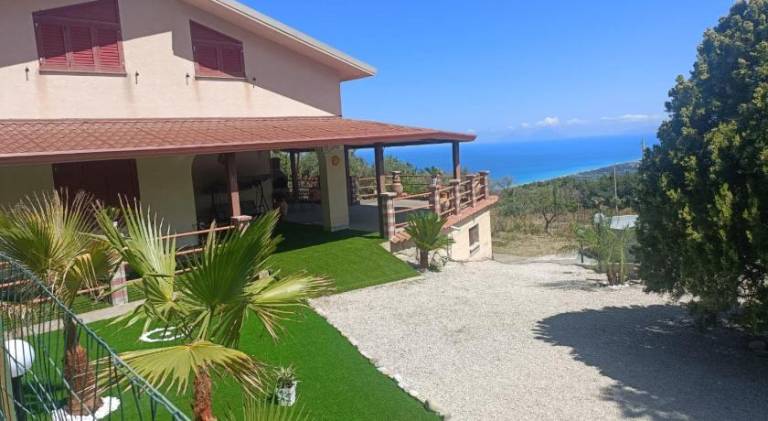 Villa vacanza Sant'Agata di Militello