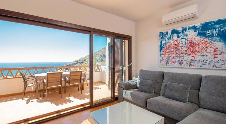 Vacation home with pool & sauna in Almunecar