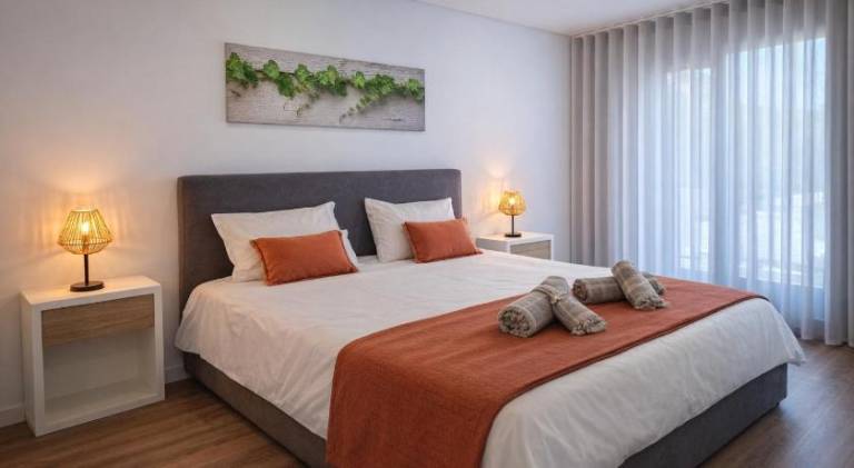 Vacation home with private pool, garden & barbecue — photo 2