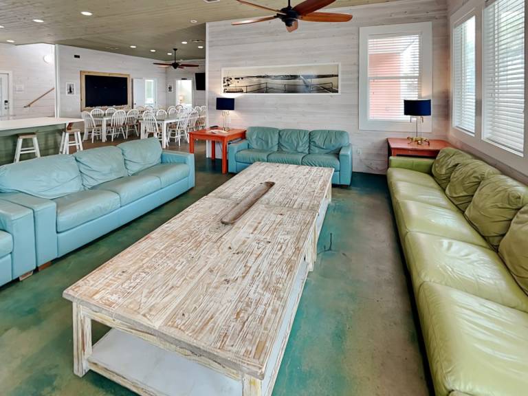 AVG6222-Beach Club 2 — photo 5