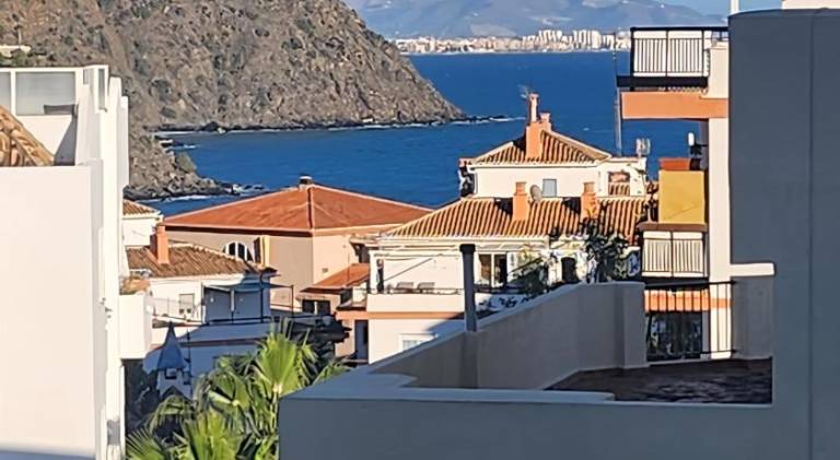 Rental apartment with patio | Beach nearby | Pets are welcome in Almunecar