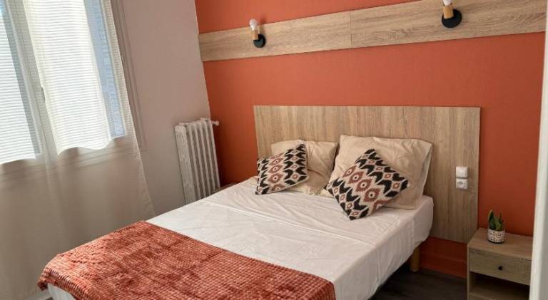 Central Hotel — photo 2