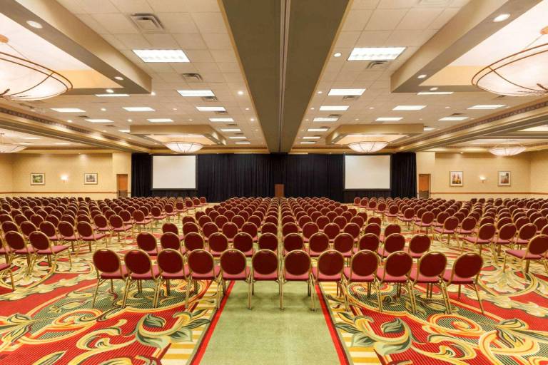 Radisson Hotel Cedar Rapids in Cedar Rapids, IA
