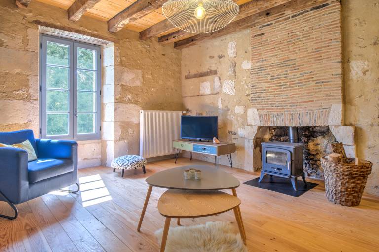 Gîte Les Chouettes with Shared Pool, Private Terrace and Wi-Fi — photo 3