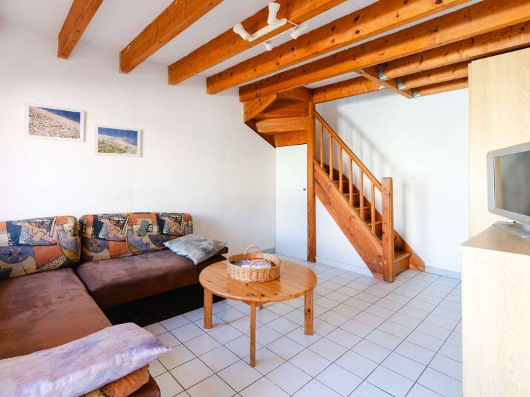 Villa with 2 rooms for 6 persons — photo 2