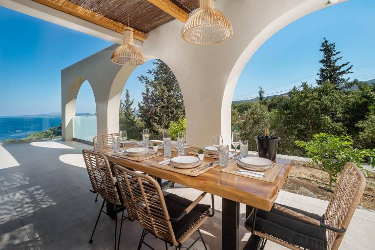 Villa with BBQ, pool & garden — photo 4