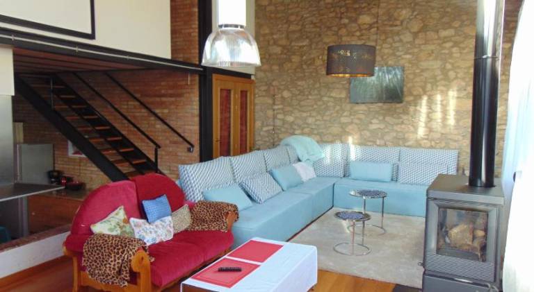 House with terrace, BBQ & garden in Lleida