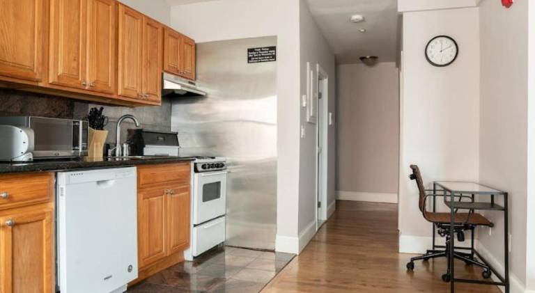 Serene 1BR with 99 WalkScore Fast Wifi and SmartLock — photo 4