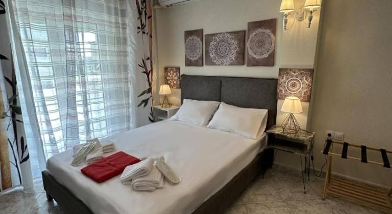 Holiday apartment with patio | Suitable for remote work in Thessaloniki