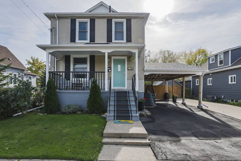 House  Niagara Falls