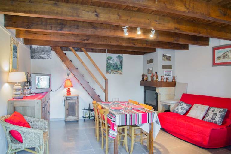 Gite with terrace — photo 2