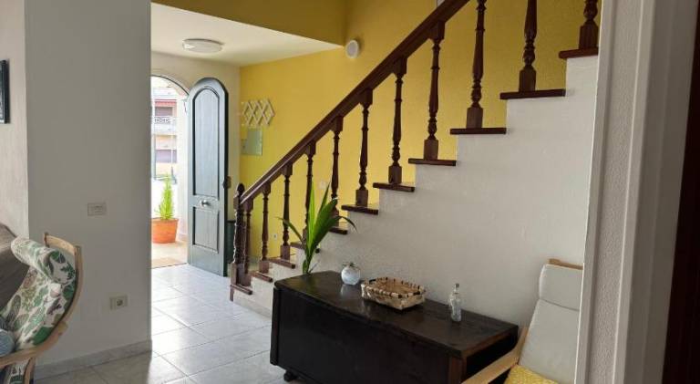 Fully equipped charming vacation home with yard, private pool & terrace | Beach nearby | Pets allowed — photo 4