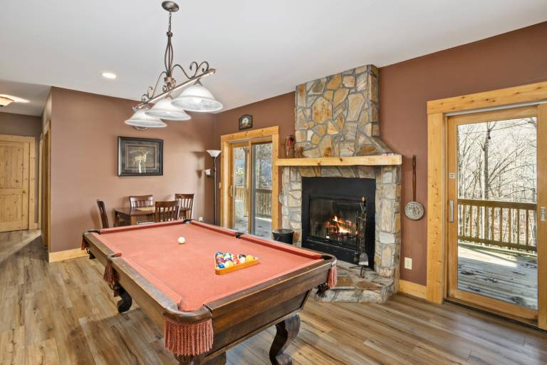 Cabin with barbecue & jacuzzi | Mountain view — photo 4