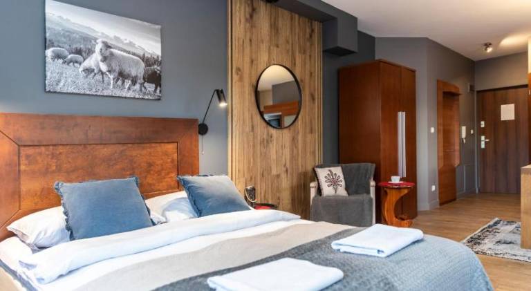Holiday apartment with grill & patio in Zakopane