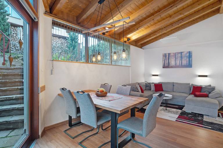 Apartment 'Schwarzwald-Lodge' with Terrace and Infrared Cabin — photo 4