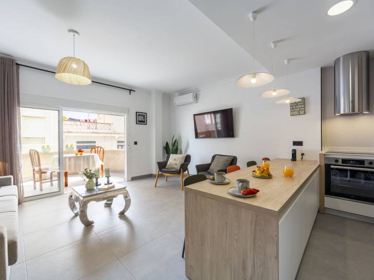 Rental apartment with pool & patio | Suitable for remote work — photo 3