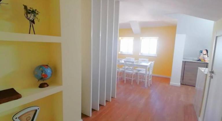 Apartment with terrace — photo 4