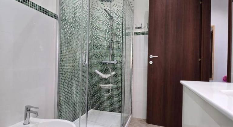 Apartment with 2 rooms for 6 persons — photo 2