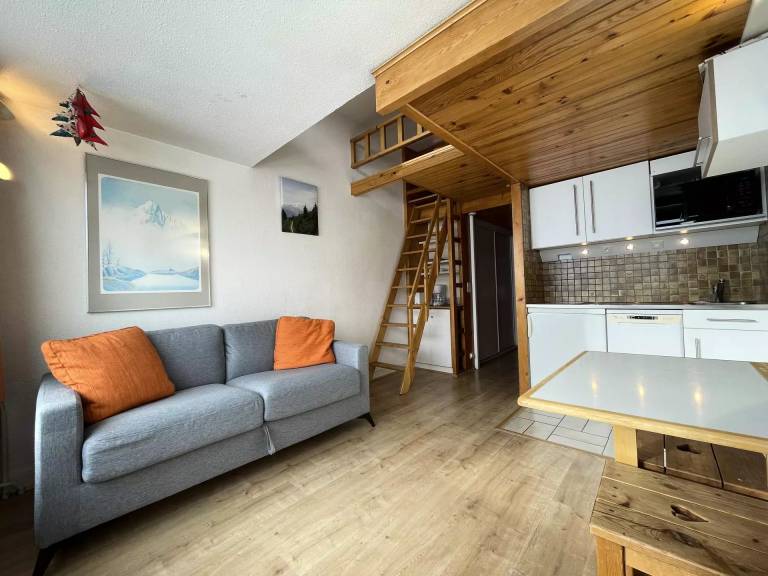 25 m&sup2; Studio