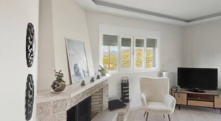 Fully equipped apartment with garden, patio & BBQ | Suitable for remote work | Dogs allowed in Nafplio