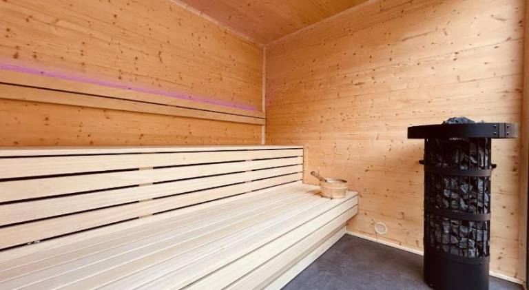Vacation home with garden, patio & sauna — photo 3