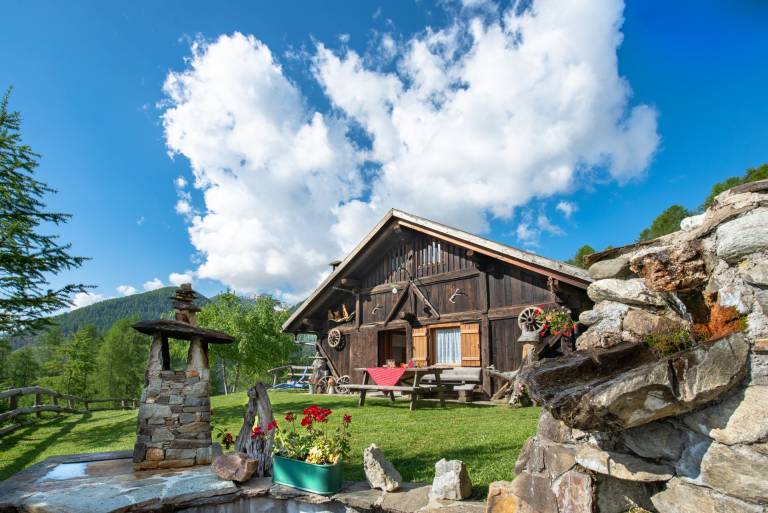 Family-oriented charming chalet with garden | Dogs allowed — photo 3
