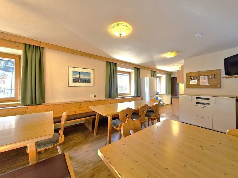 Vacation home with grill — photo 3